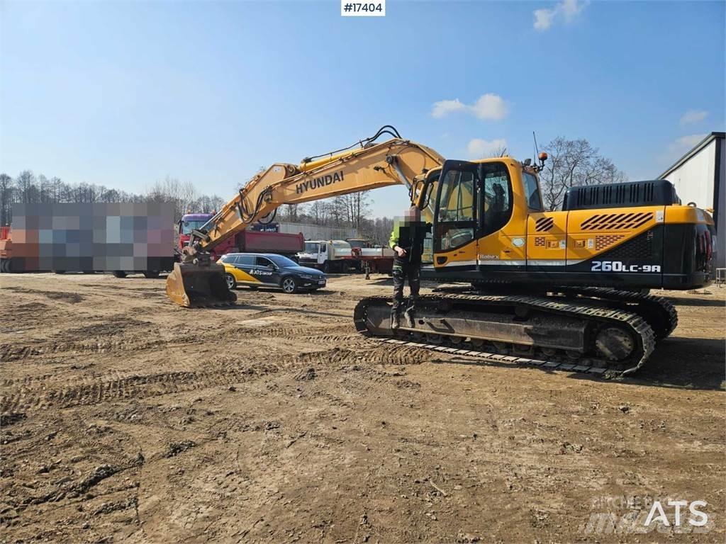 Hyundai R260LC 履带挖掘机