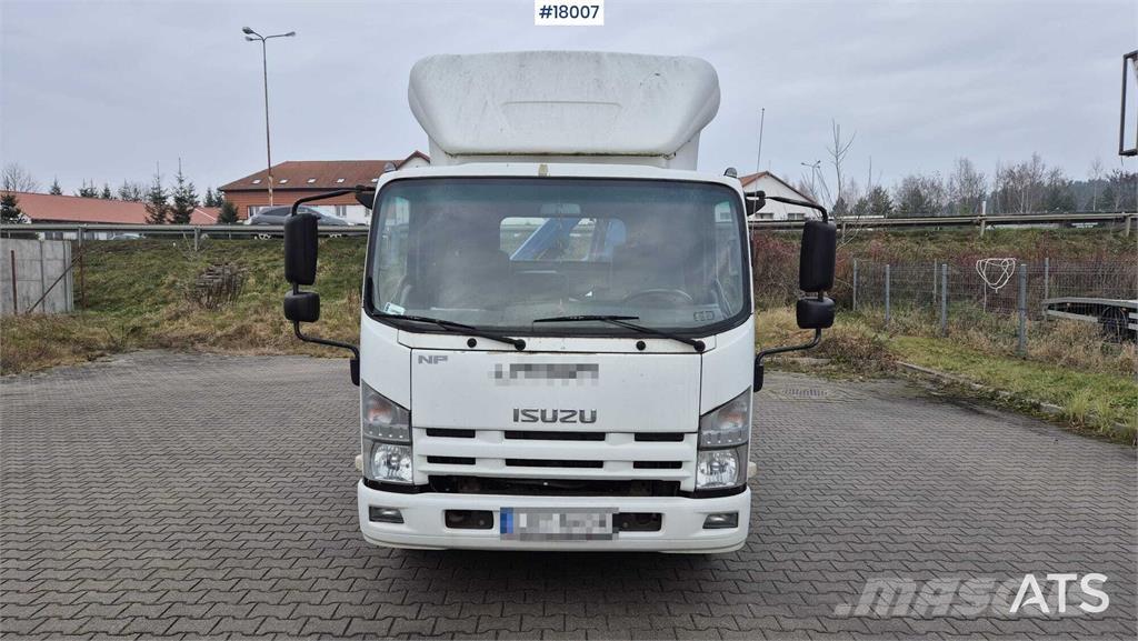 Isuzu N2R 起重车
