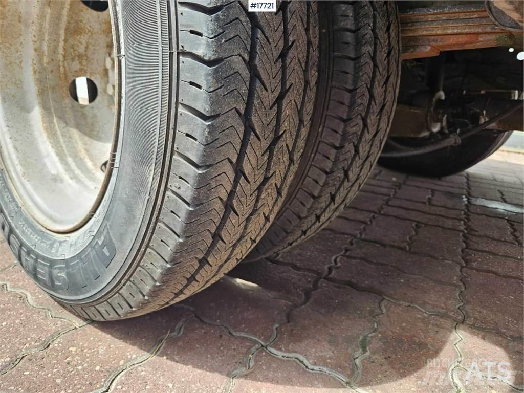 Iveco Daily 35C11 起重车