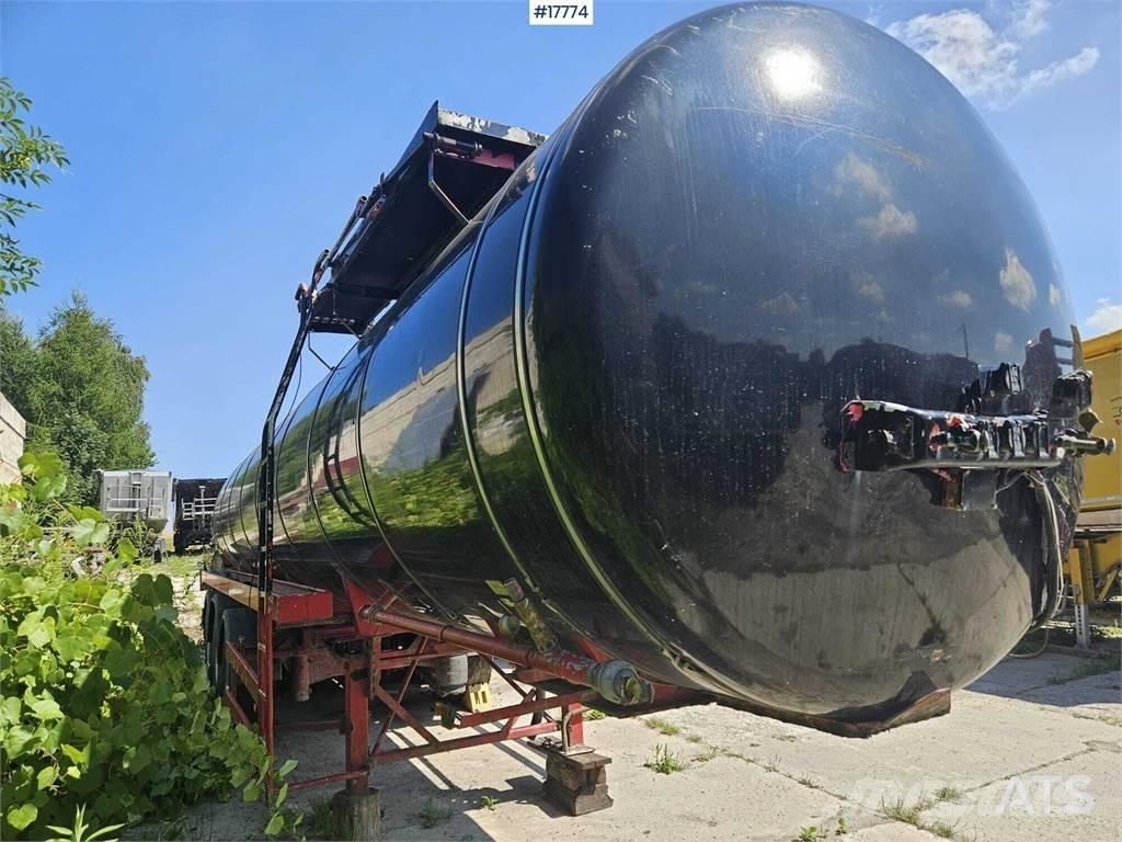 Kässbohrer STS 油罐车