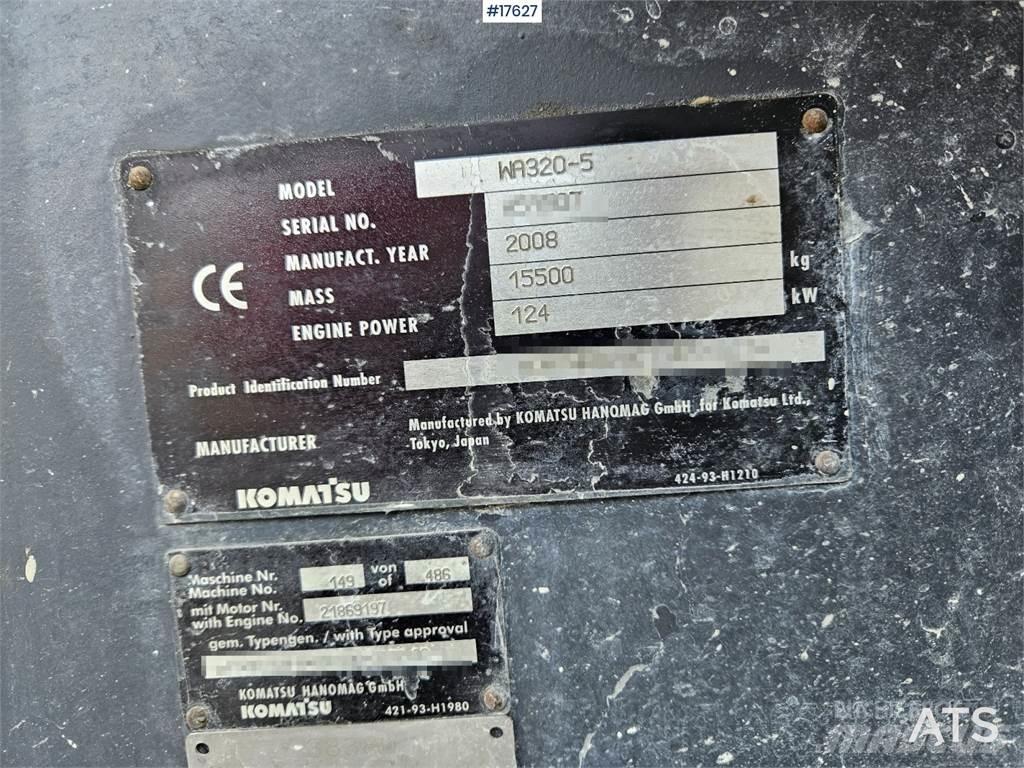 Komatsu WA 320-5 轮式装载机