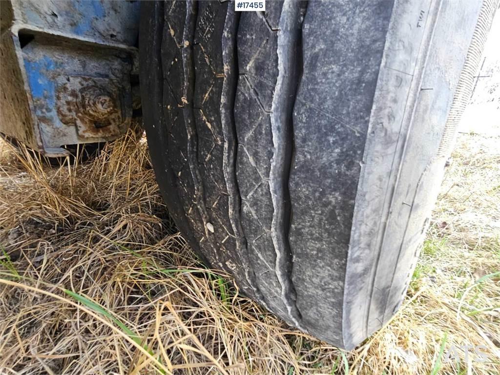 Krone SDP 侧帘半挂车