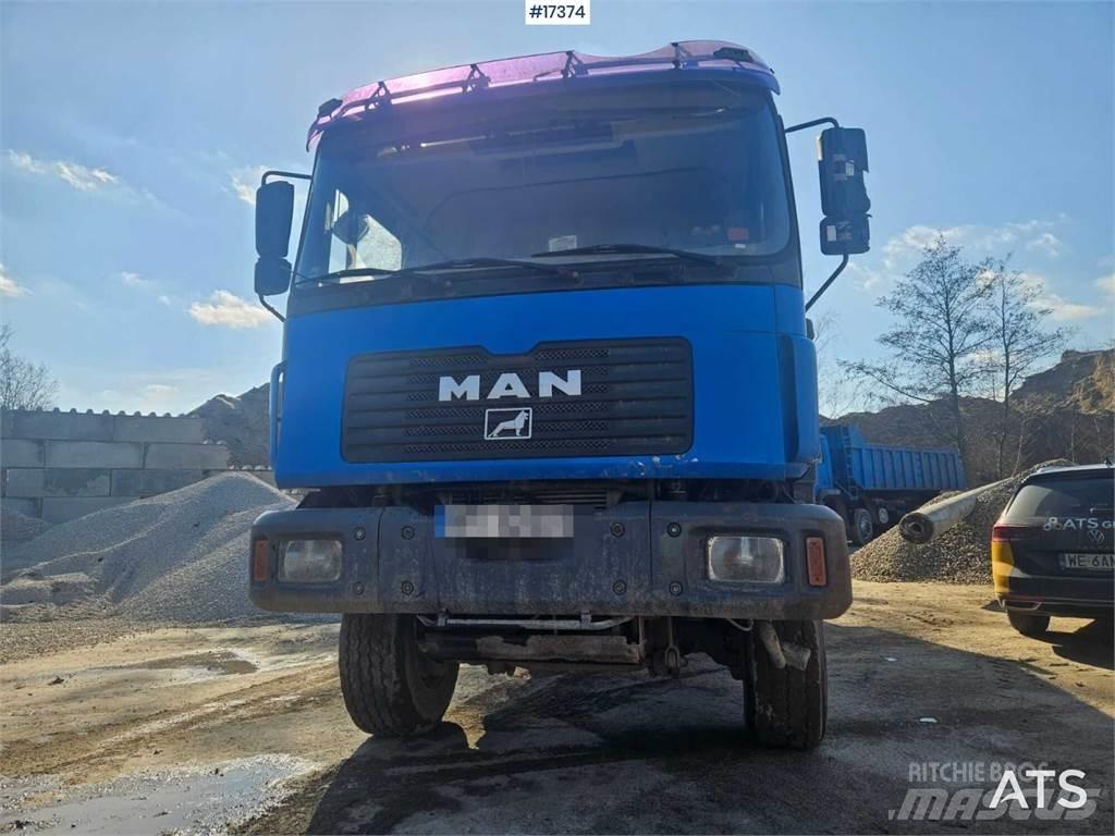 MAN 28.364 6x6 自卸式货车