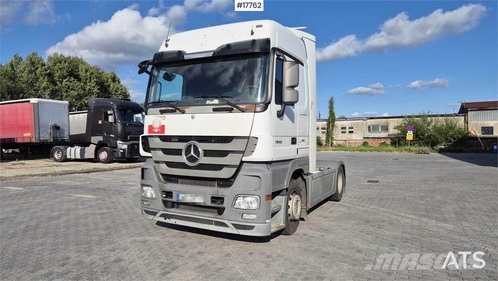 Mercedes-Benz 1846 牵引车