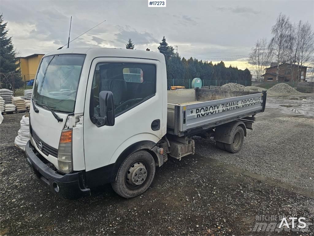 Nissan Cabstar 自卸式货车