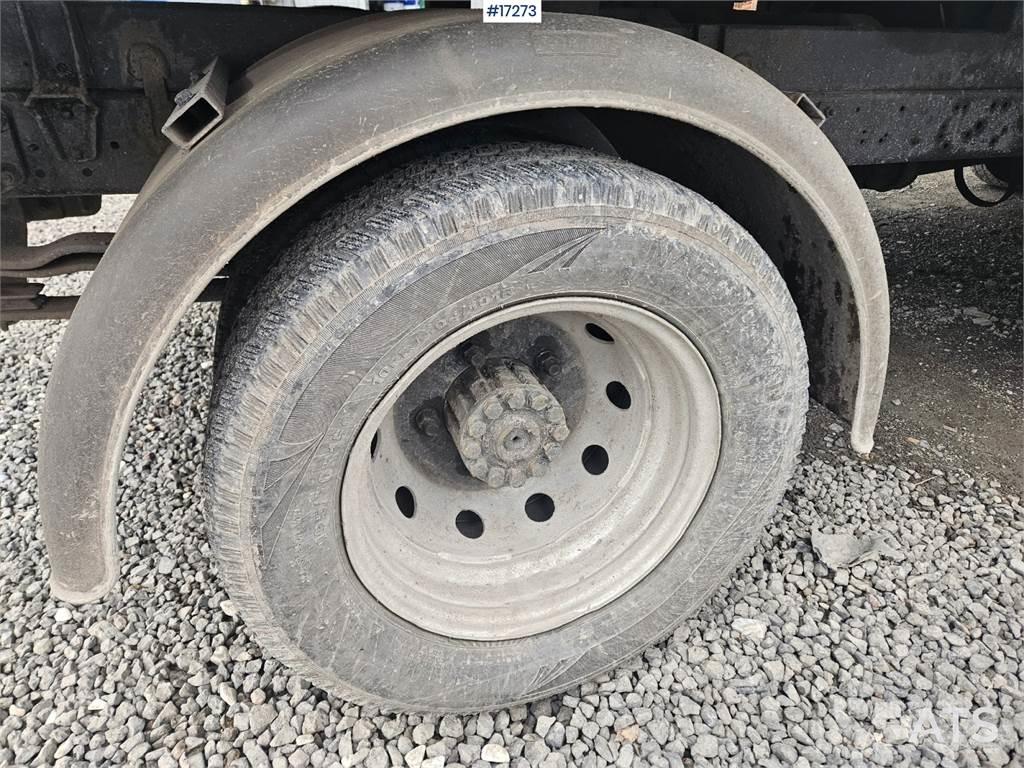 Nissan Cabstar 自卸式货车