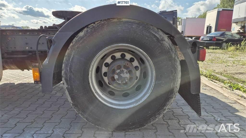 Renault Premium 460 牵引车