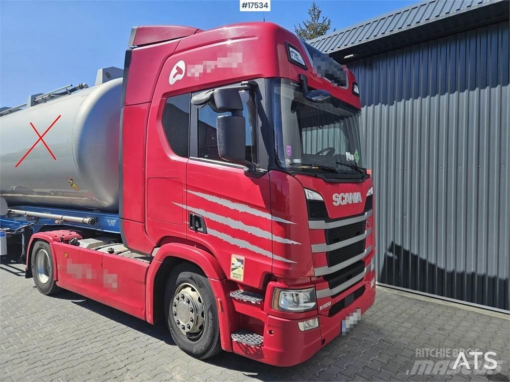 Scania R500 牵引车