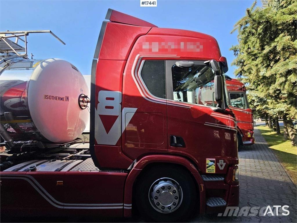 Scania R530 V8 牵引车