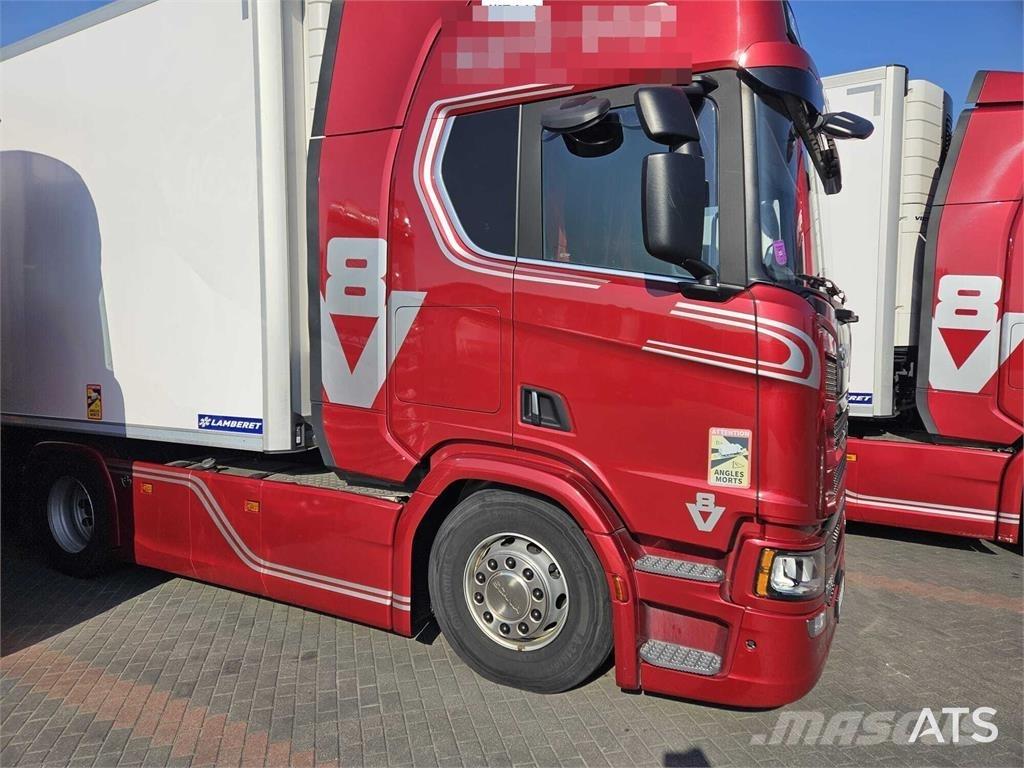 Scania R530 V8 牵引车