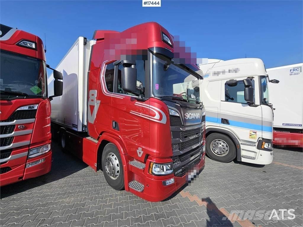 Scania R530 V8 牵引车