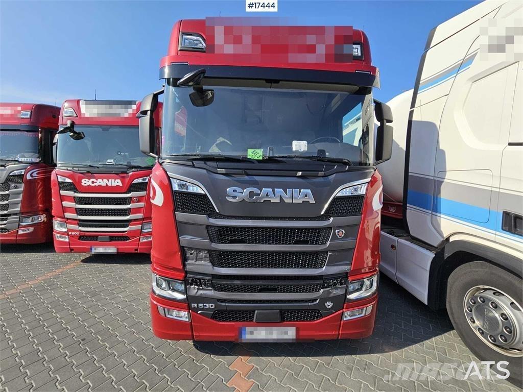 Scania R530 V8 牵引车