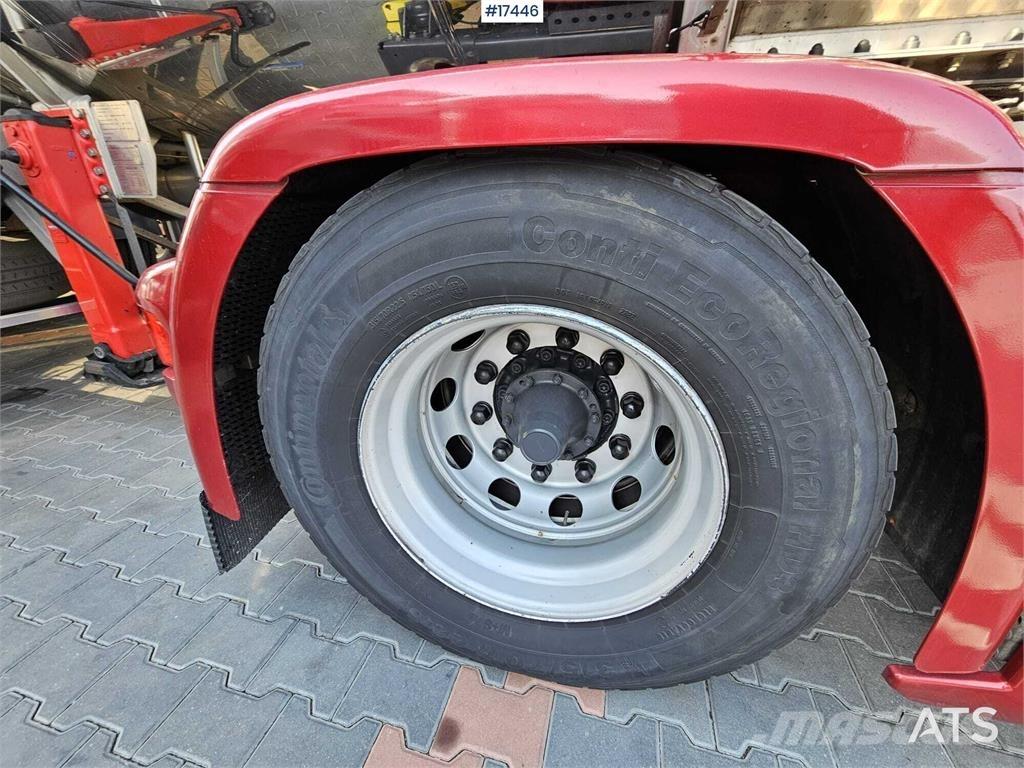 Scania R530 V8 牵引车