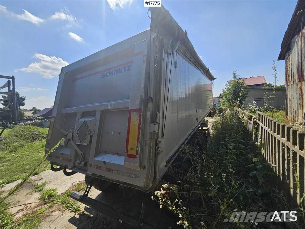 Schmitz SKI 24 自卸半挂车