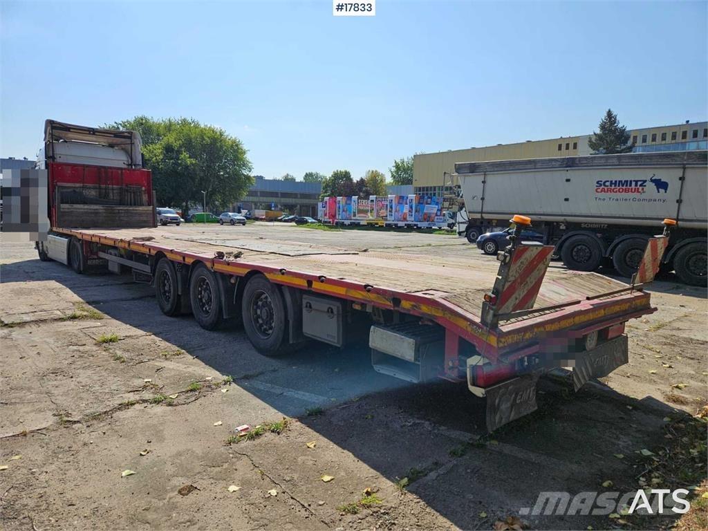  Schwarzmuller SPA3/E 低平板半挂车