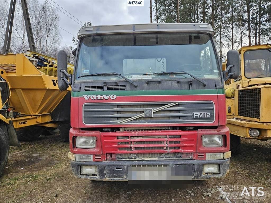 Volvo 420 8x4 自卸式货车