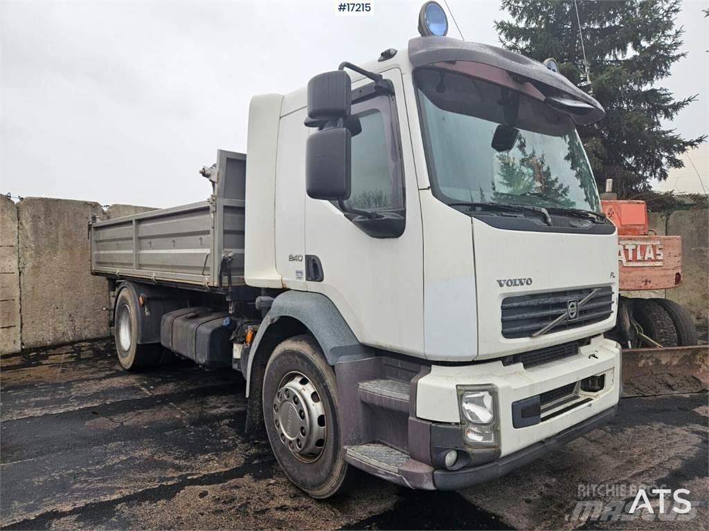Volvo FL 自卸式货车