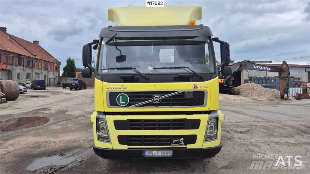 Volvo FM 440 工程吊钩车