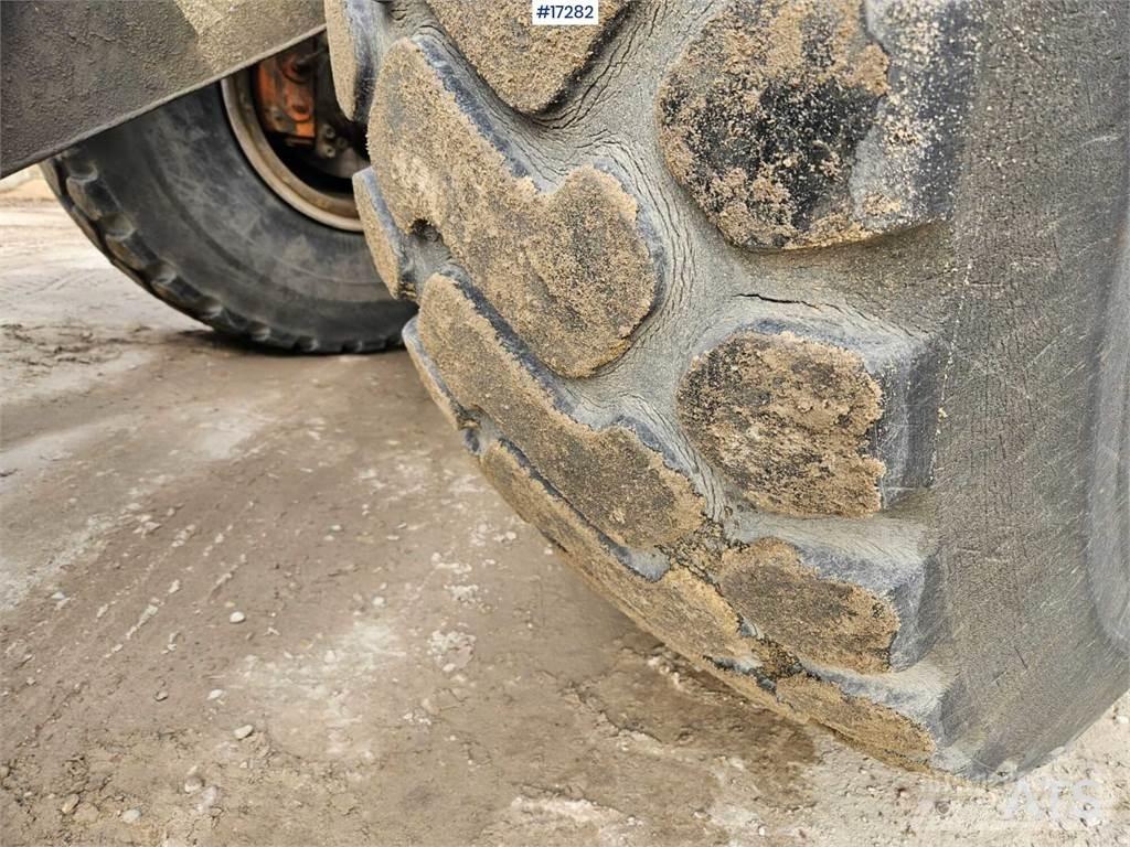 Volvo L120 轮式装载机