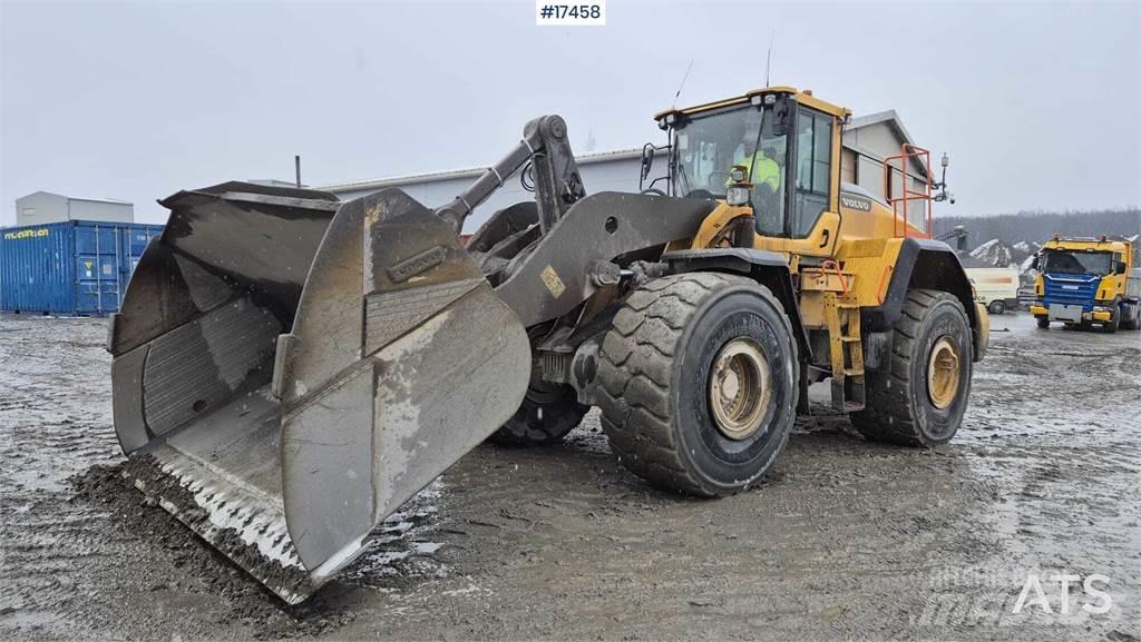 Volvo L220H 轮式装载机