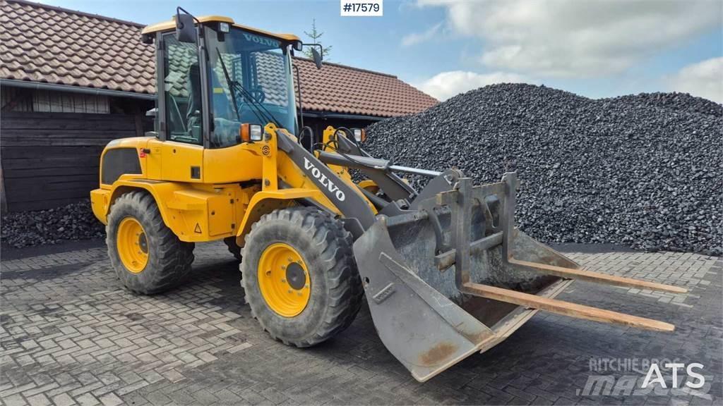 Volvo L30G 轮式装载机
