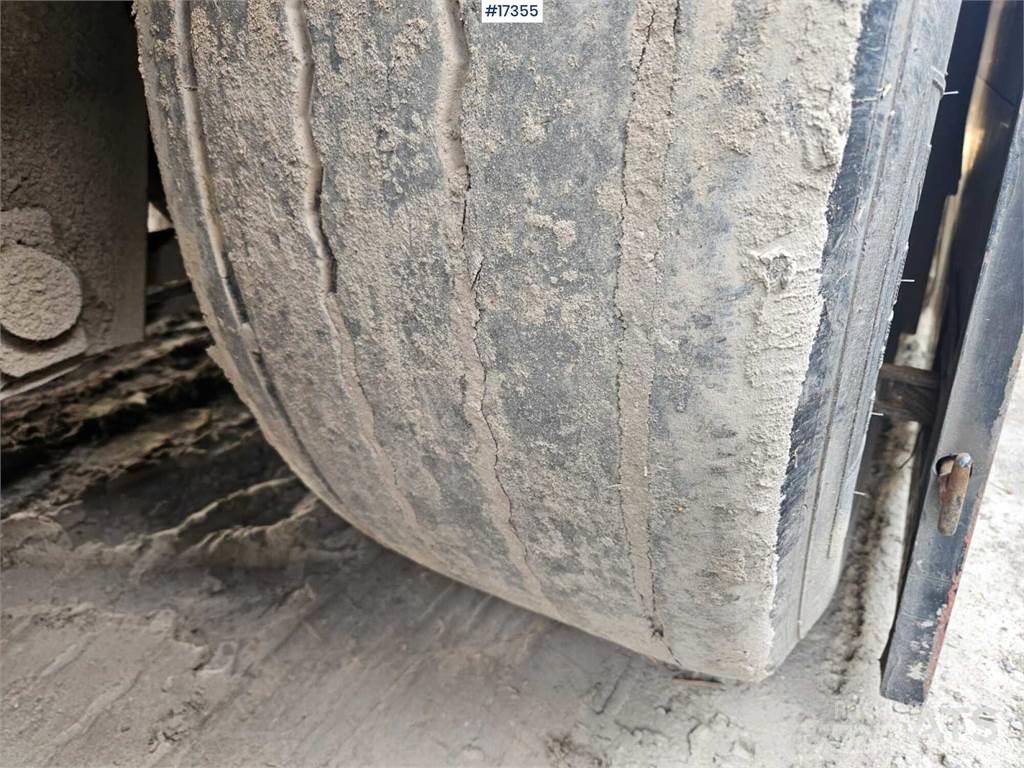 Zremb ZREMB 侧帘半挂车