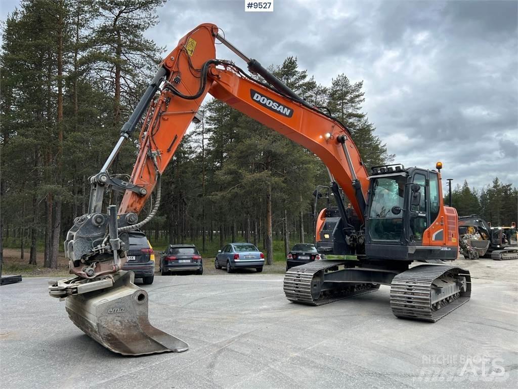 Doosan DX235LCR 履带挖掘机