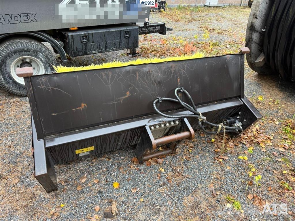 Engcon SOP-SR1800-S60 刷子配件