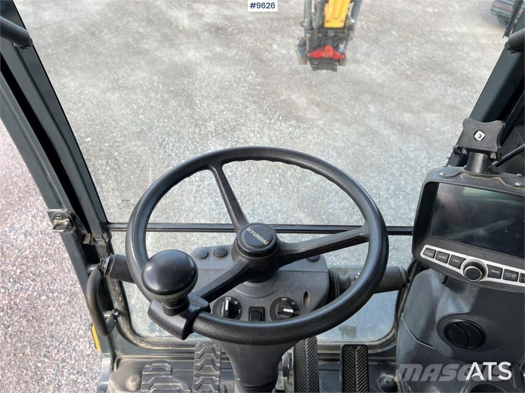 Hyundai 140W-9A 轮式挖掘机
