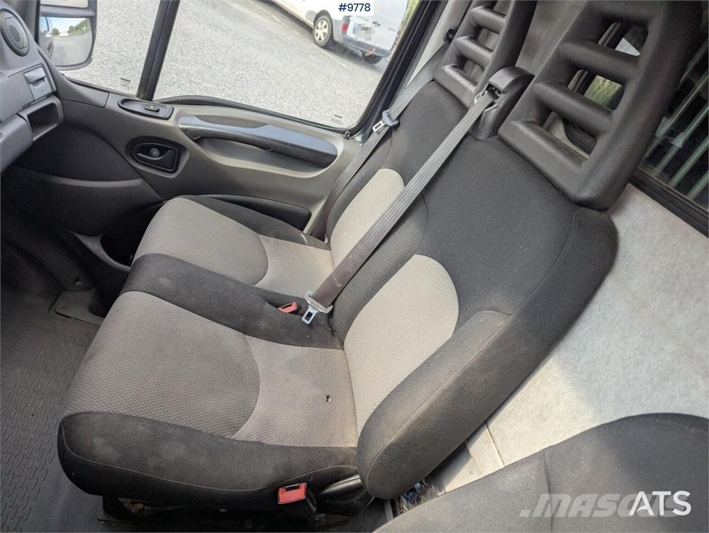 Iveco Daily 厢式货车