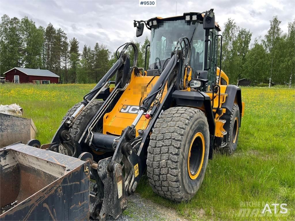 JCB 427 HT 轮式装载机