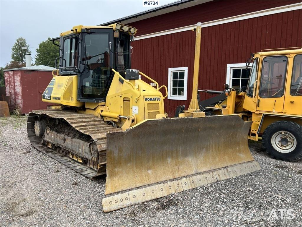 Komatsu D51PX-22 履带式推土机