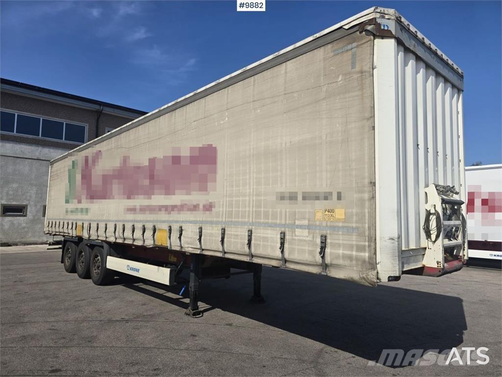Krone trailer 侧帘半挂车