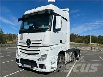Mercedes-Benz ACTROS 牵引车