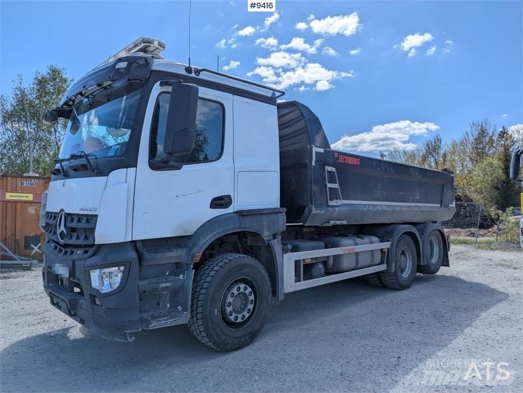 Mercedes-Benz Arocs 自卸式货车