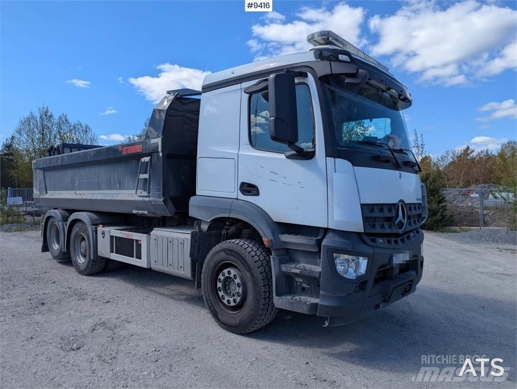 Mercedes-Benz Arocs 自卸式货车