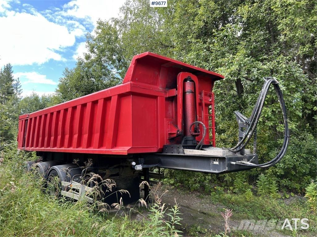 RKP -3-10.5/8.4-SOKI 自卸半挂车