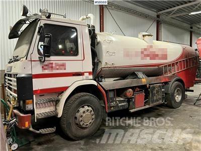 Scania P92H 4x2 组合/真空油槽车
