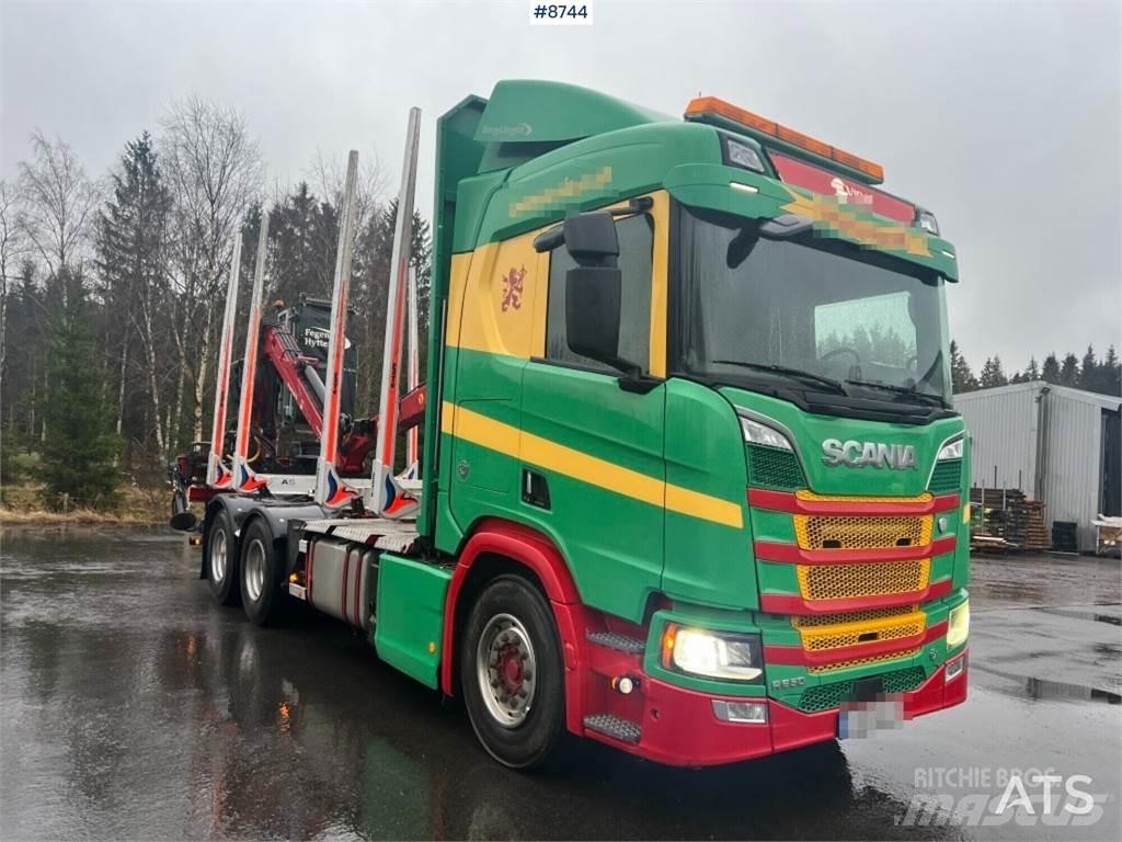 Scania R650 6X4 木材运输车