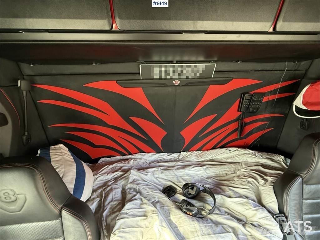 Scania S650B 厢式货车