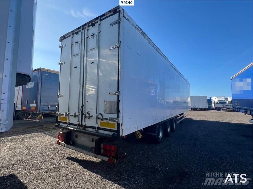 Schmitz SKO 24 其他半挂车