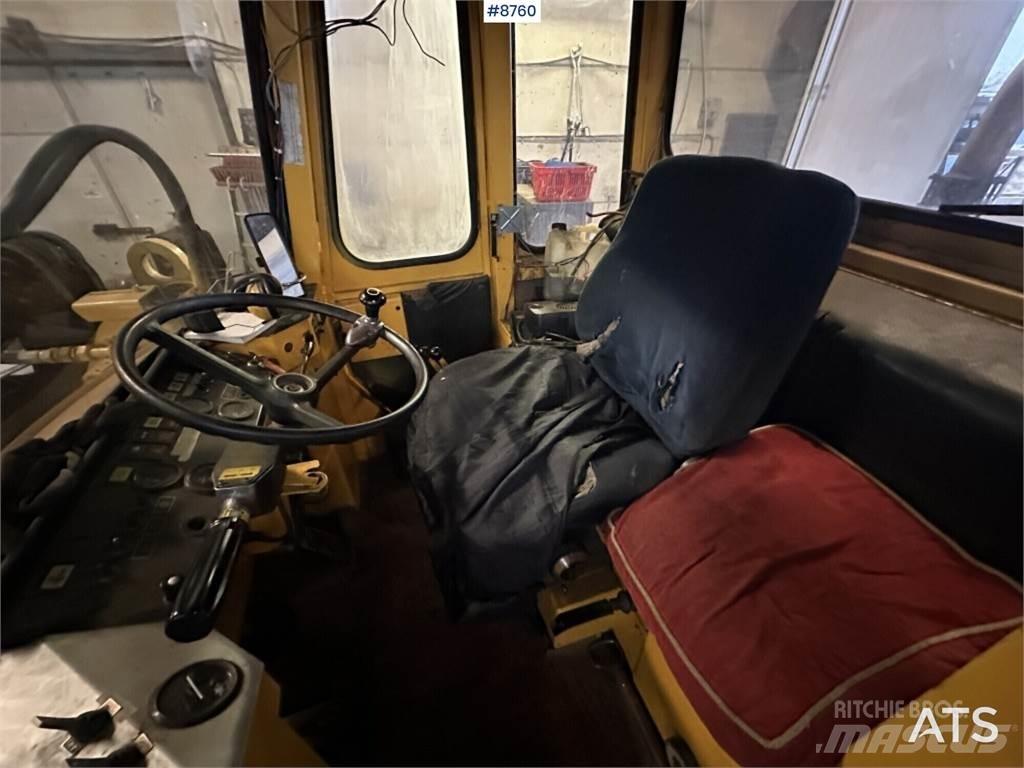 Volvo BM 4400 轮式推土机