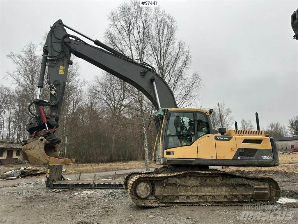Volvo EC300DL 履带挖掘机