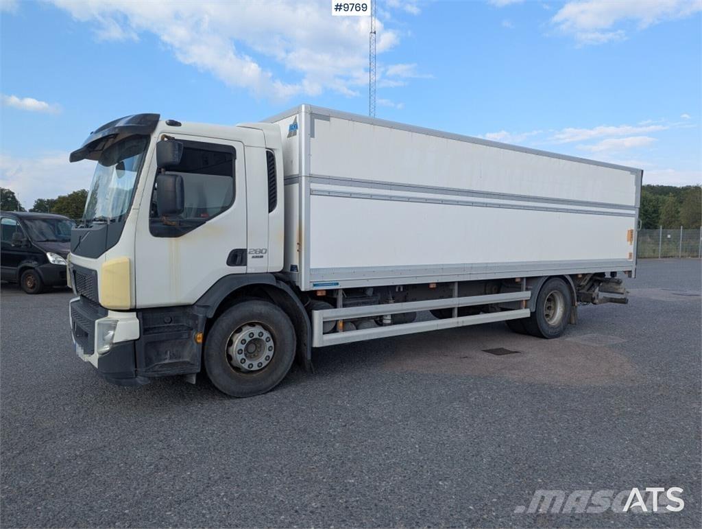 Volvo FE 4*2 厢式货车