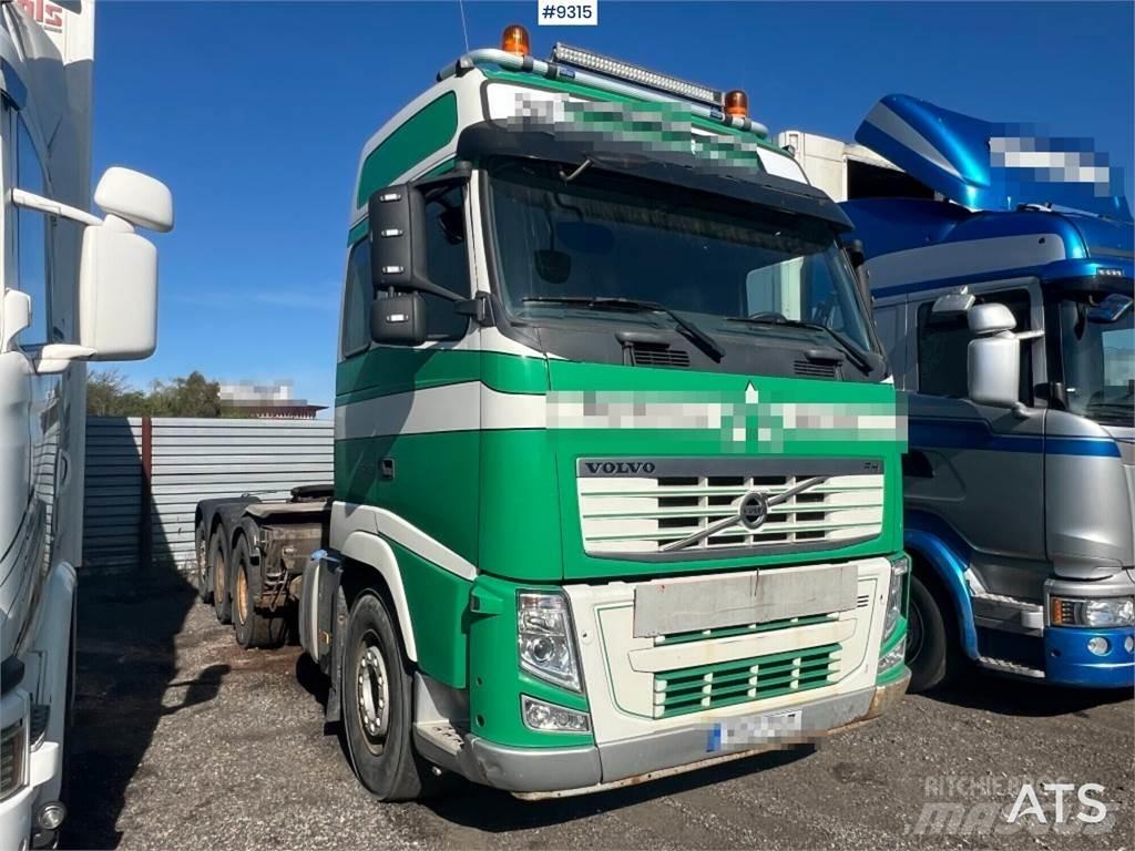 Volvo FH 460 8X4 牵引车