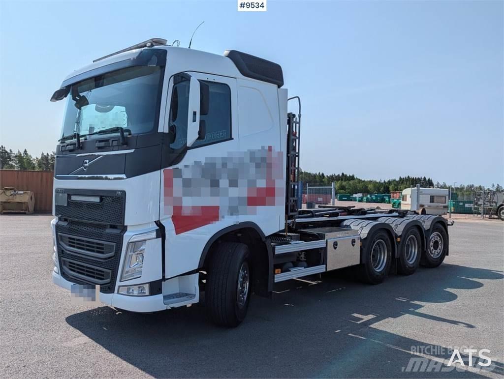 Volvo FH 84TR 工程吊钩车