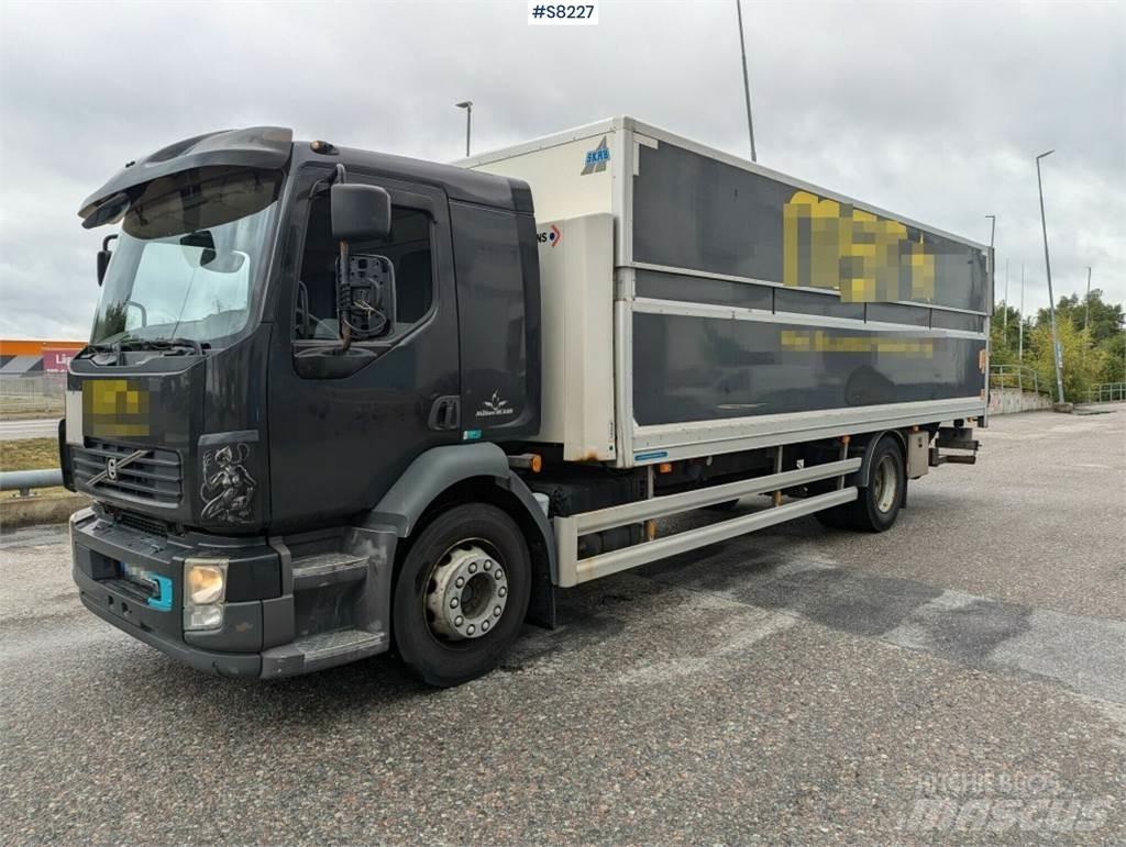 Volvo FL 厢式货车