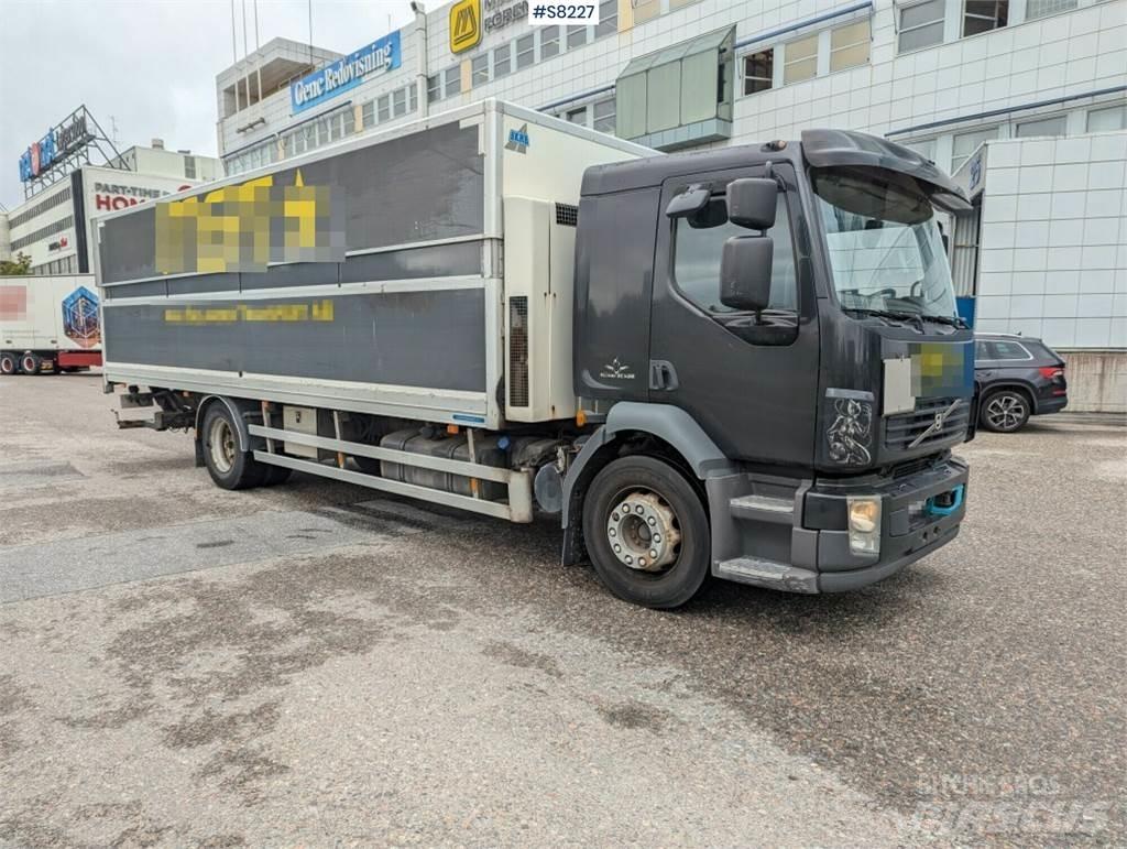 Volvo FL 厢式货车