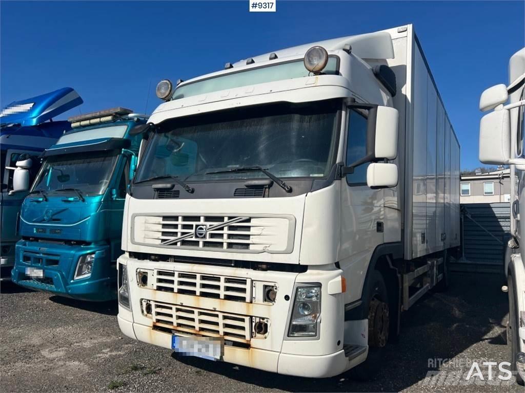 Volvo FM 340 4X2 厢式货车
