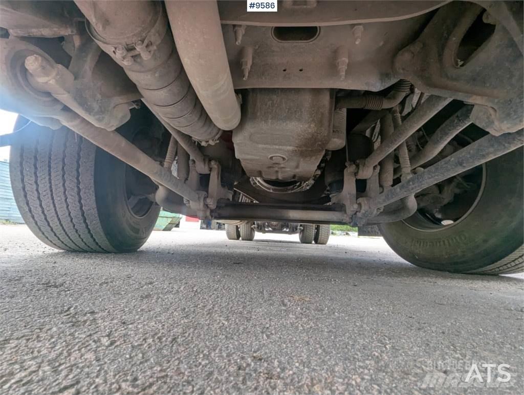 Volvo FM 420 工程吊钩车